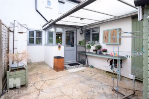 Photo 19- click for photo gallery